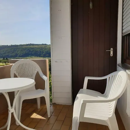 60 Qm Mit Aussicht In Apartment